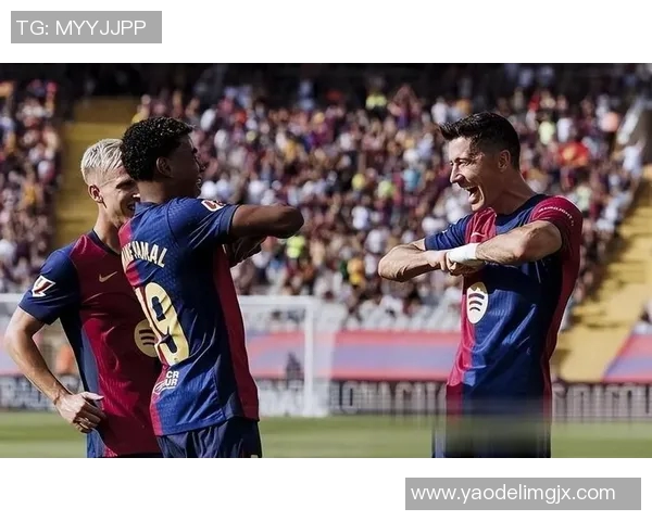 巴伦西亚主场3-0完胜巴拉多利德，豪取联赛两连胜