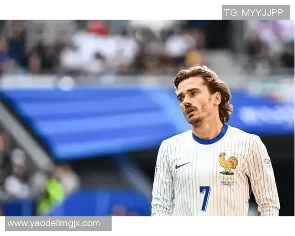 巴萨前锋格列兹曼因伤缺席联赛,或将缺席关键欧冠战