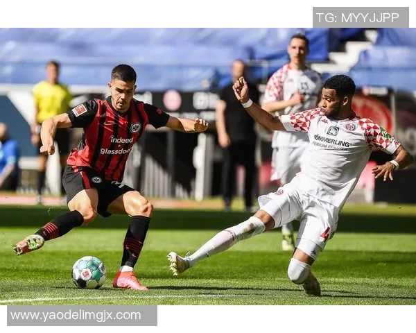 弗莱堡队在德甲闪耀！争取更高排名！